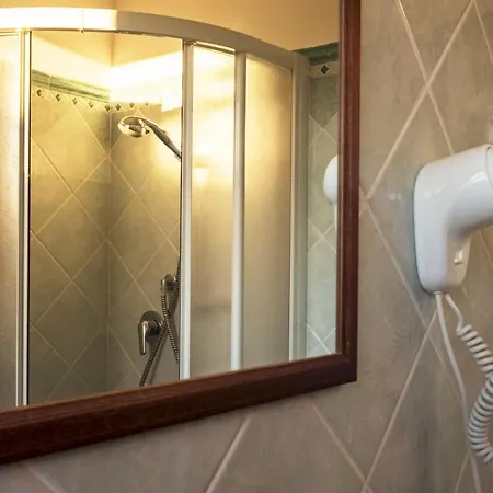 Pensionat I Leoncini 3*